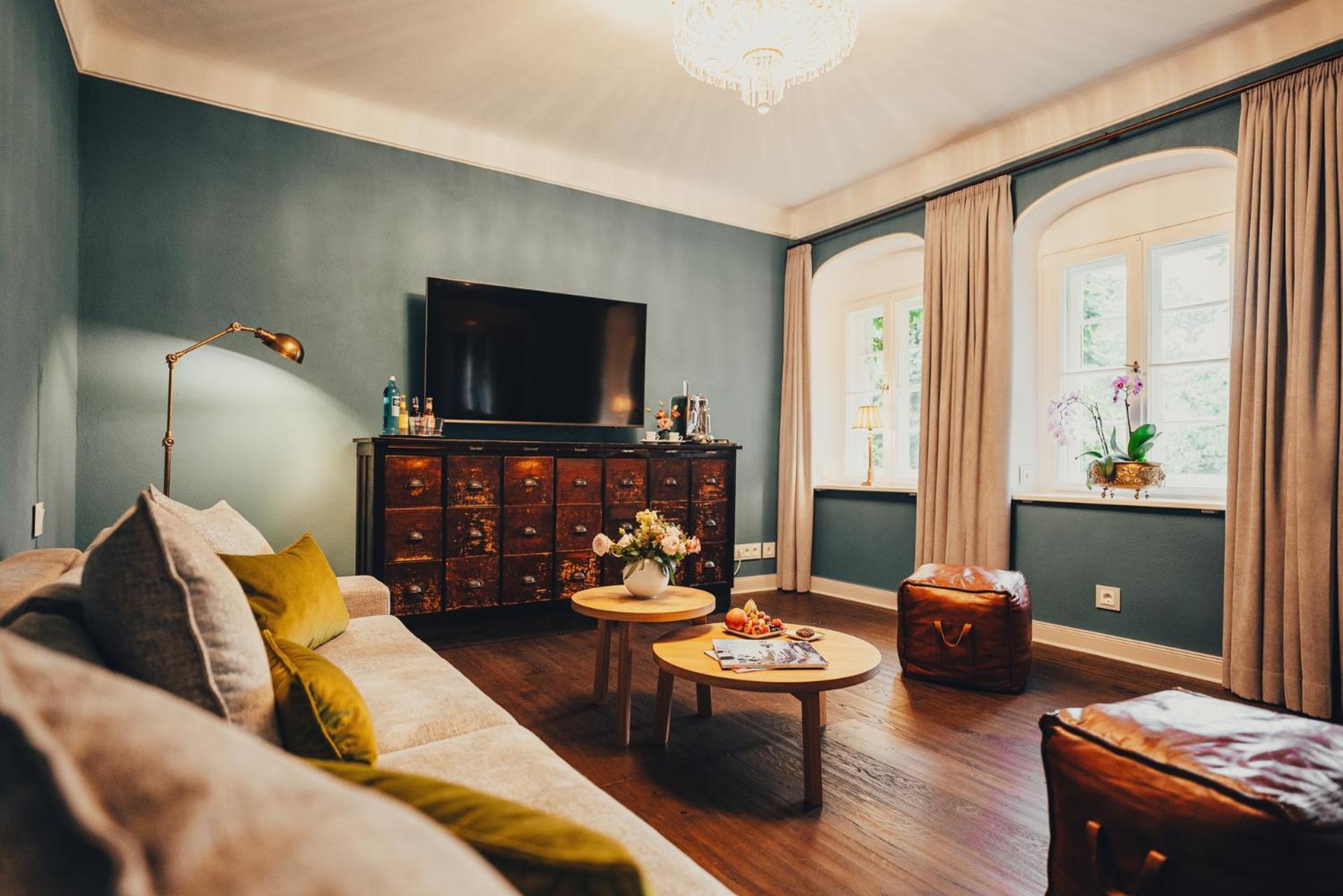 Hotel Villa Sorgenfrei & Restaurant Atelier Sanssouci ラーデボイル エクステリア 写真
