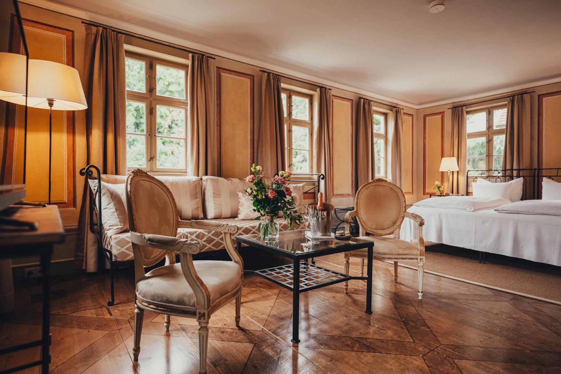 Hotel Villa Sorgenfrei & Restaurant Atelier Sanssouci ラーデボイル エクステリア 写真