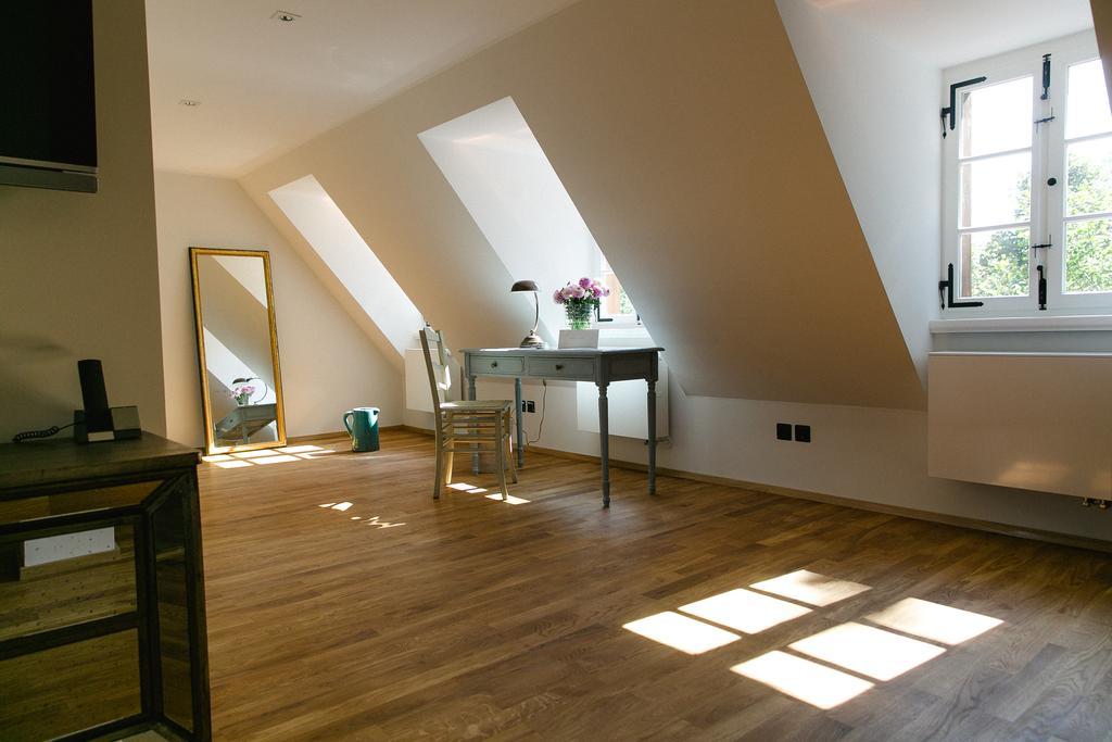 Hotel Villa Sorgenfrei & Restaurant Atelier Sanssouci ラーデボイル エクステリア 写真