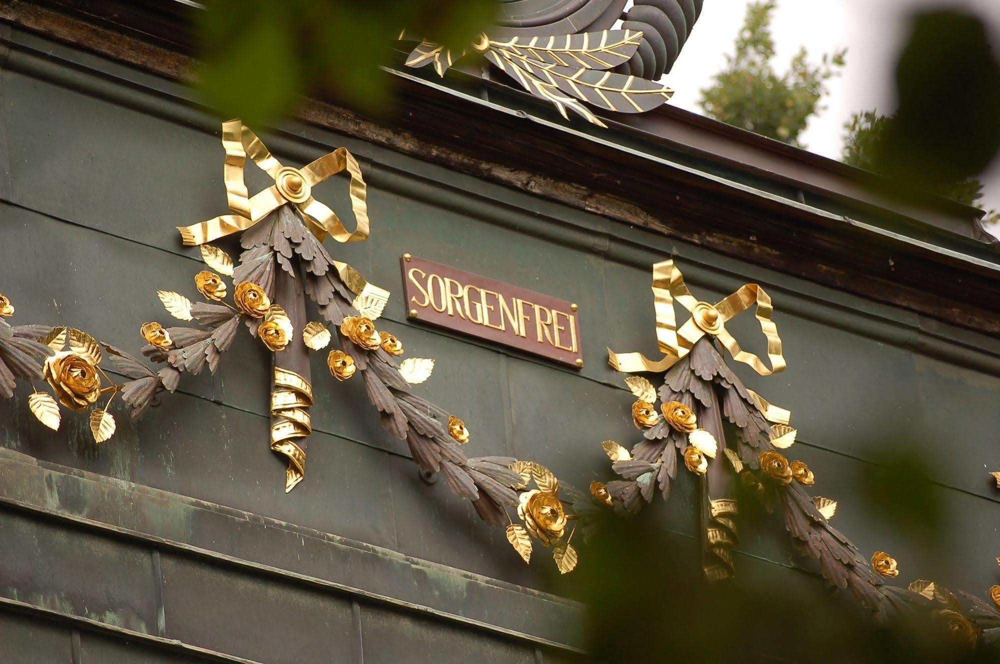 Hotel Villa Sorgenfrei & Restaurant Atelier Sanssouci ラーデボイル エクステリア 写真